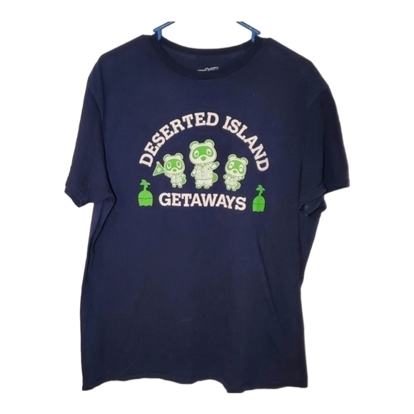 𝅺ANIMAL Crossing Tee Shirt - Picture 1 of 6